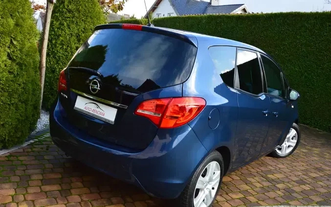Opel Meriva cena 26600 przebieg: 131000, rok produkcji 2011 z Trzciel małe 704